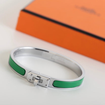 [Max Jewelry ]HM KELLY GREEN BRACELET
