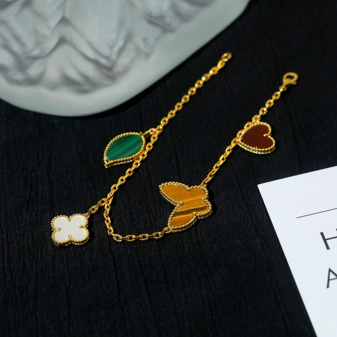 [Max Jewelry ]LUCKY SPRING 5 MOTIF GOLD BRACELET