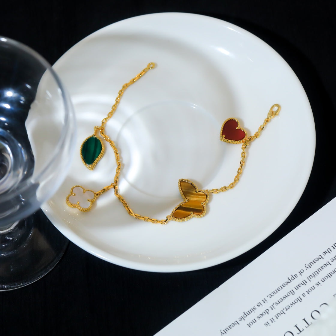 [Max Jewelry ]LUCKY SPRING 5 MOTIF GOLD BRACELET
