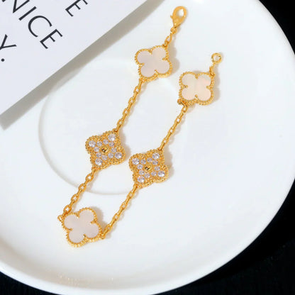 [Max Jewelry ]CLOVER WHITE PEARL MOP 5 MOTIF BRACELET COLLECTION