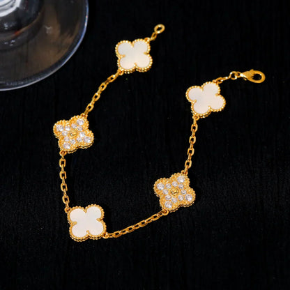 [Max Jewelry ]CLOVER WHITE PEARL MOP 5 MOTIF BRACELET COLLECTION