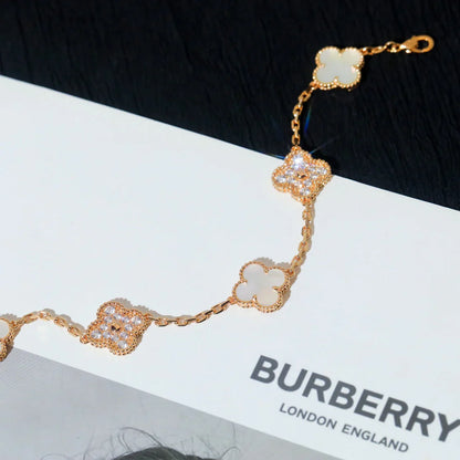 [Max Jewelry ]CLOVER WHITE PEARL MOP 5 MOTIF BRACELET COLLECTION