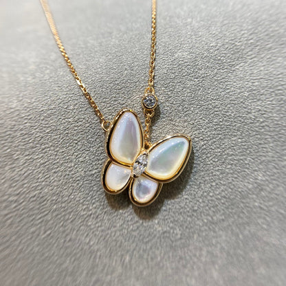 [Max Jewelry ]BUTTERFLY MOP DIAMOND NECKLACE