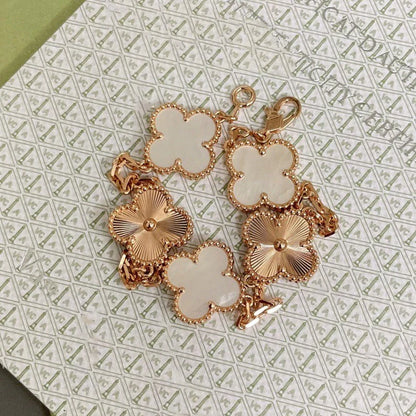 [Max Jewelry ]CLOVER WHITE PEARL MOP 5 MOTIF BRACELET COLLECTION
