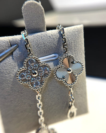 [Max Jewelry ] CLOVER 5 MOTIF LASER BRACELET COLLECTION