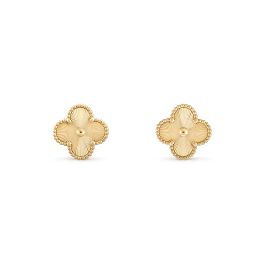 [Max Jewelry ]CLOVER MINI 9.5MM LASER EARRINGS