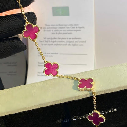 [Plus&Max]NEW CLOVER 5 MOTIFS PINK ENAMEL BRACELET