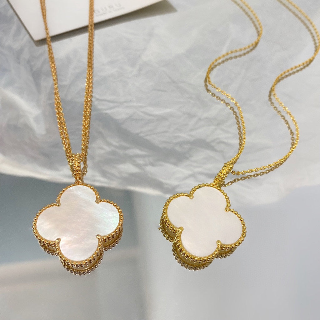 [Plus&Max]CLOVER 25MM MOP LARGE PENDANT NECKLACE