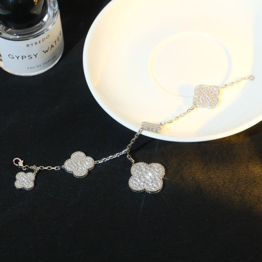 [Max Jewelry ]CLOVER BRACELET 5 MOTIF SILVER DIAMOND PAVED