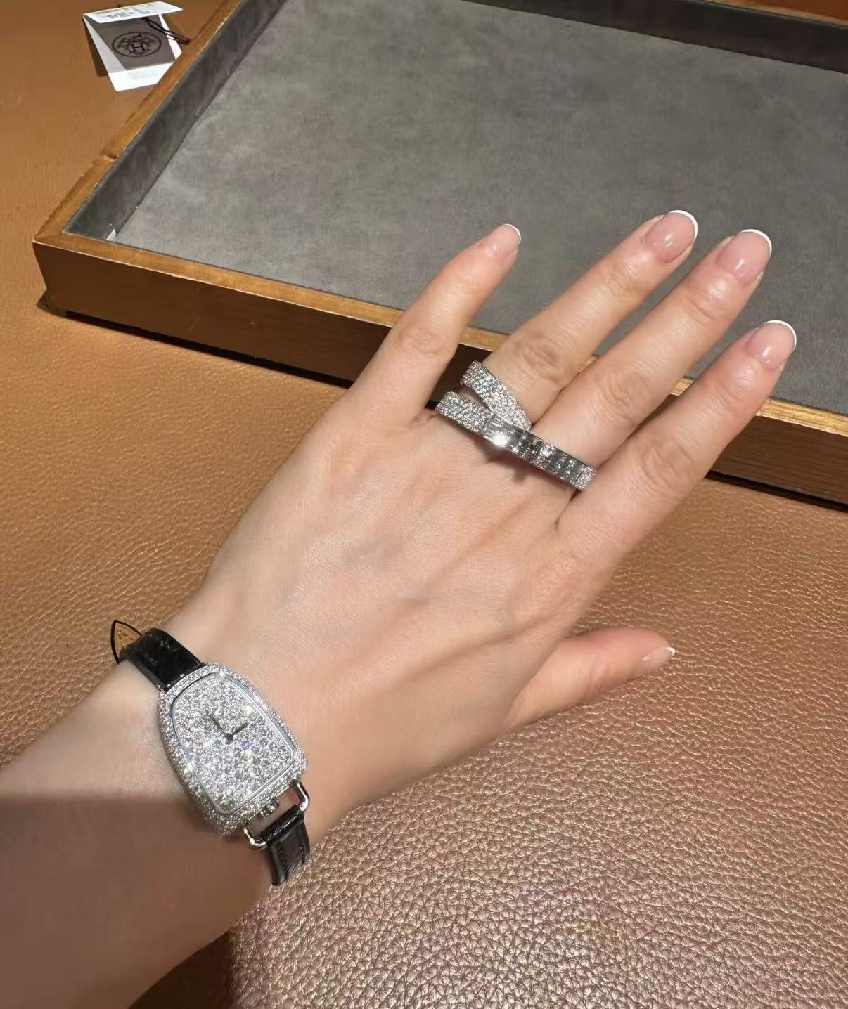 [Max Jewelry]NEW STYLE FULL CIRCLE DOUBLE DIAMOND RING