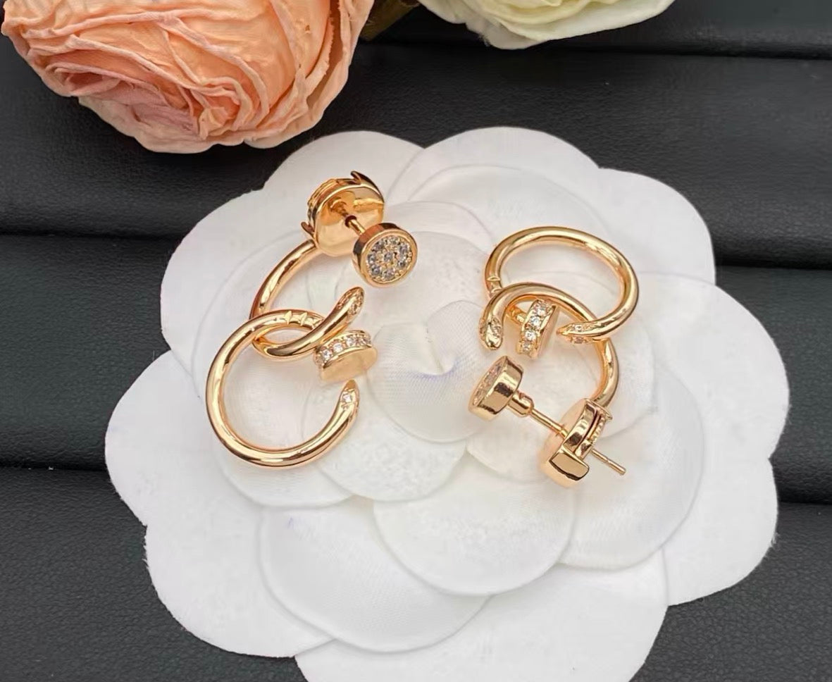 [Max Jewelry]NAIL COLLECTION DIAMOND SET DOUBLE HOOP EARRINGS