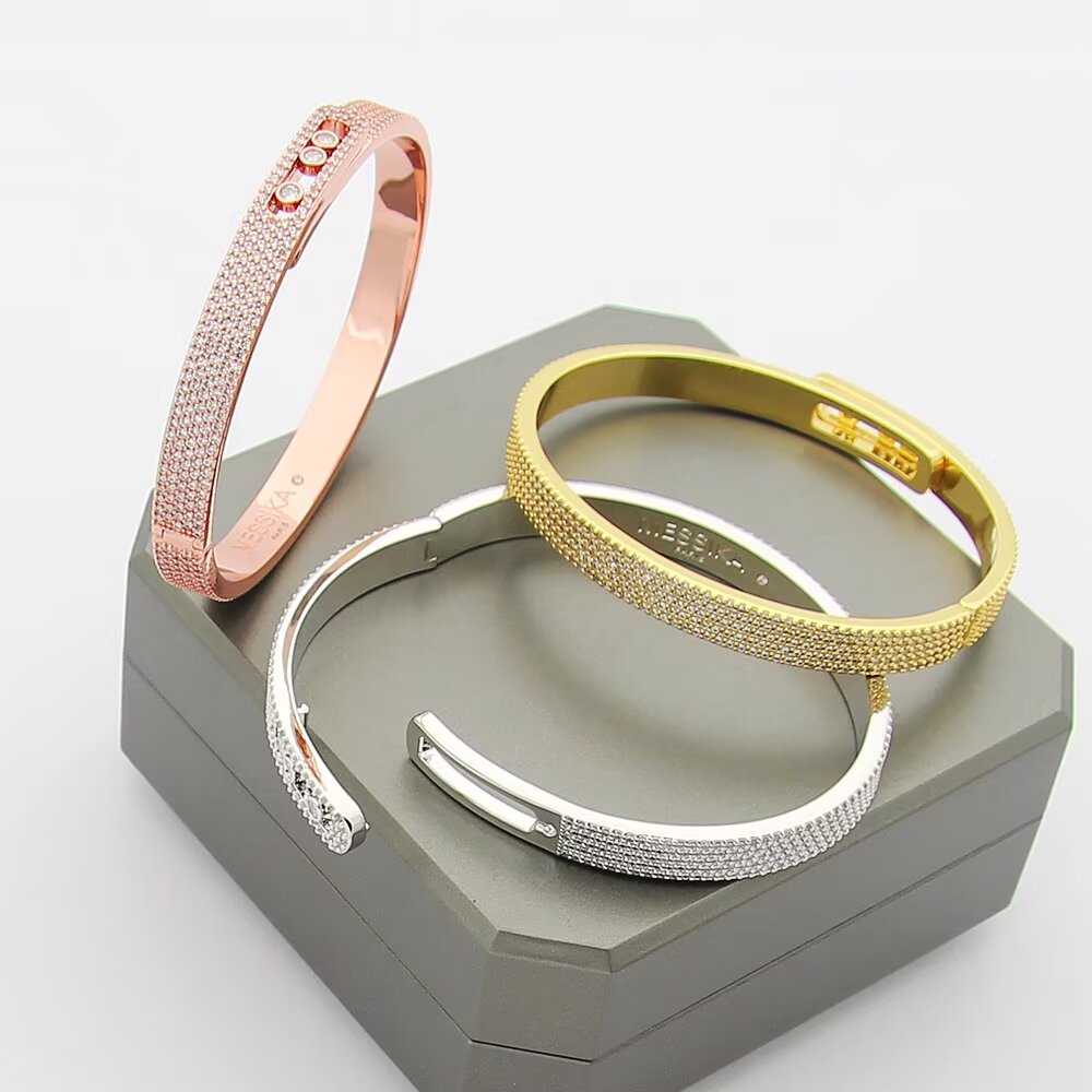[Max Jewelry]Move Noa Full Pavé Diamond Bangle Bracelet