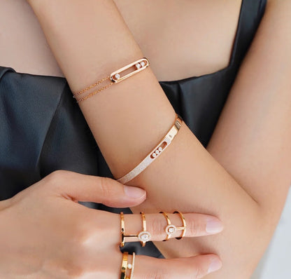 [Max Jewelry]Move Noa Rose Gold Pavé Diamond Bangle Bracelet