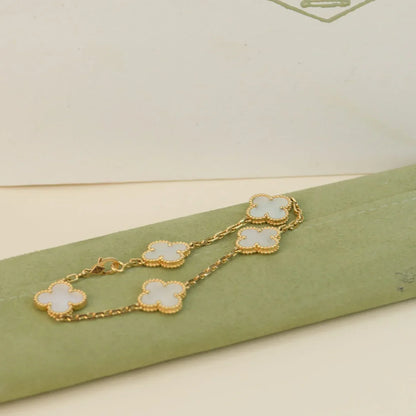 [Max Jewelry ]CLOVER WHITE PEARL MOP 5 MOTIF BRACELET COLLECTION