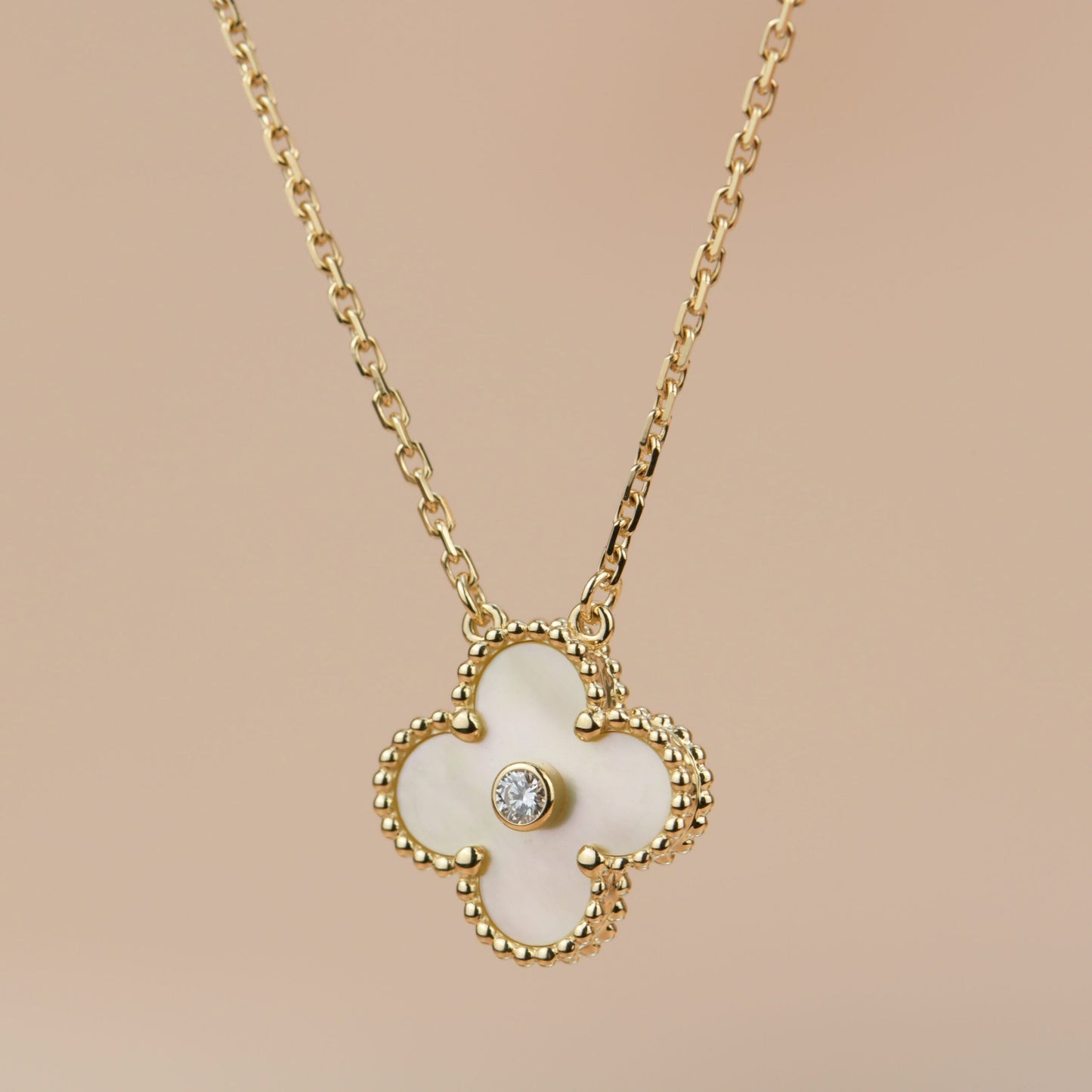 [Max Jewelry ]CLOVER 15MM DIAMOND GOLD MOTHER OF PEARL NECKLACE
