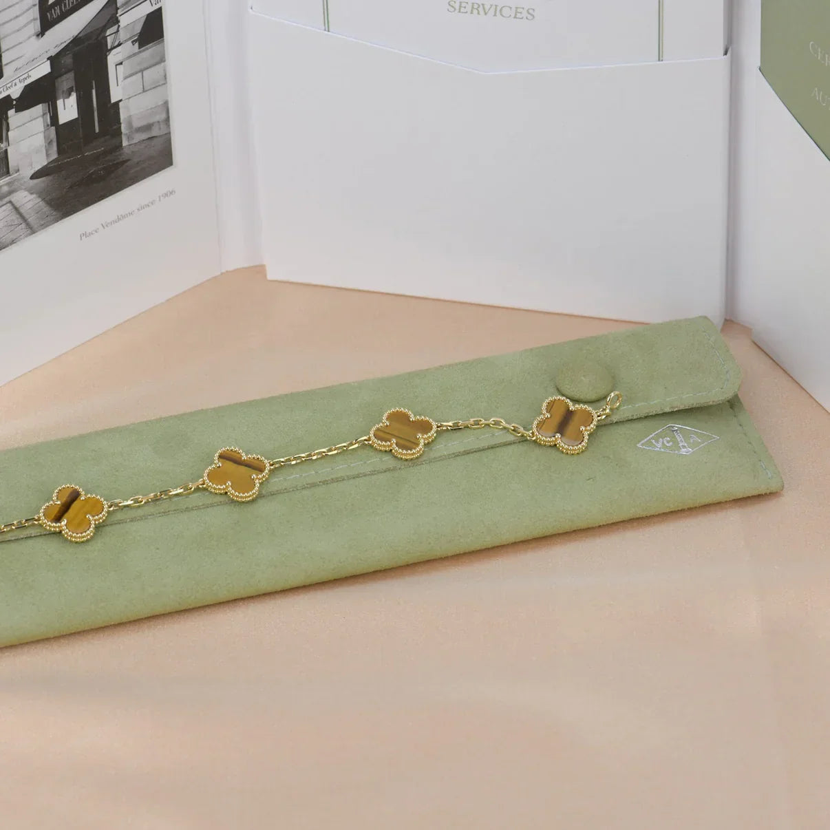 [Max Jewelry ] CLOVER 5 MOTIFS TIGER EYE BRACELET COLLECTION
