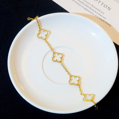 [Max Jewelry ]CLOVER 5 MOTIF ROCK CRYSTAL BRACELET