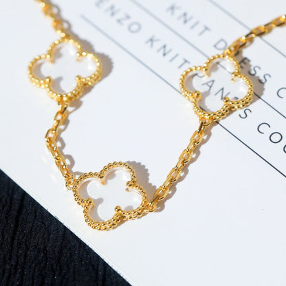 [Max Jewelry ]CLOVER 5 MOTIF ROCK CRYSTAL BRACELET