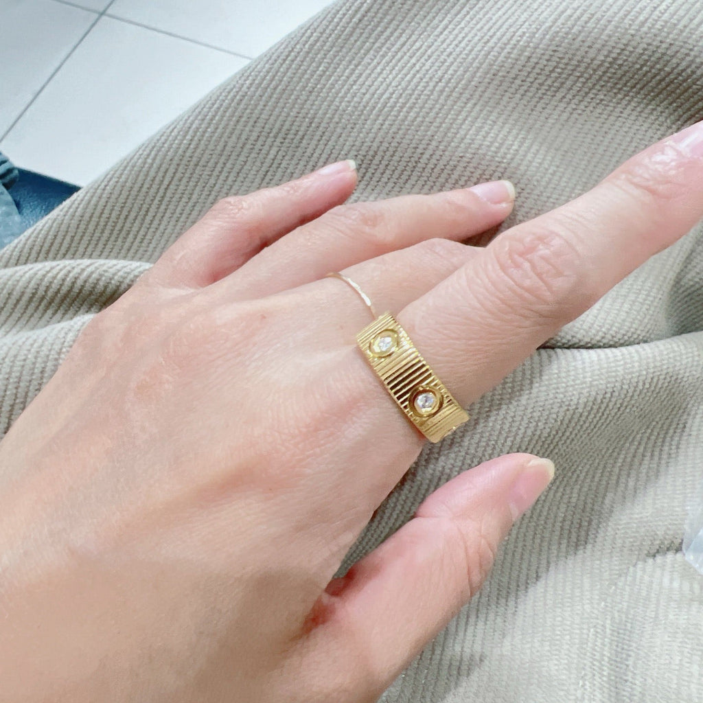 [Plus&Max]LOVE 6.5MM UNLIMITED RING, 6 DIAMONDS