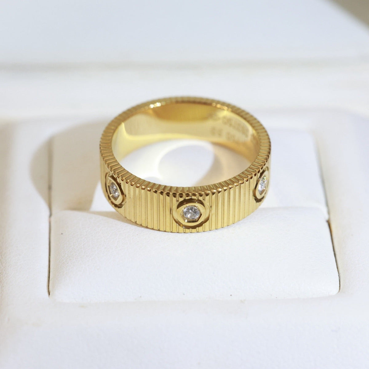 [Plus&Max]LOVE 6.5MM UNLIMITED RING, 6 DIAMONDS