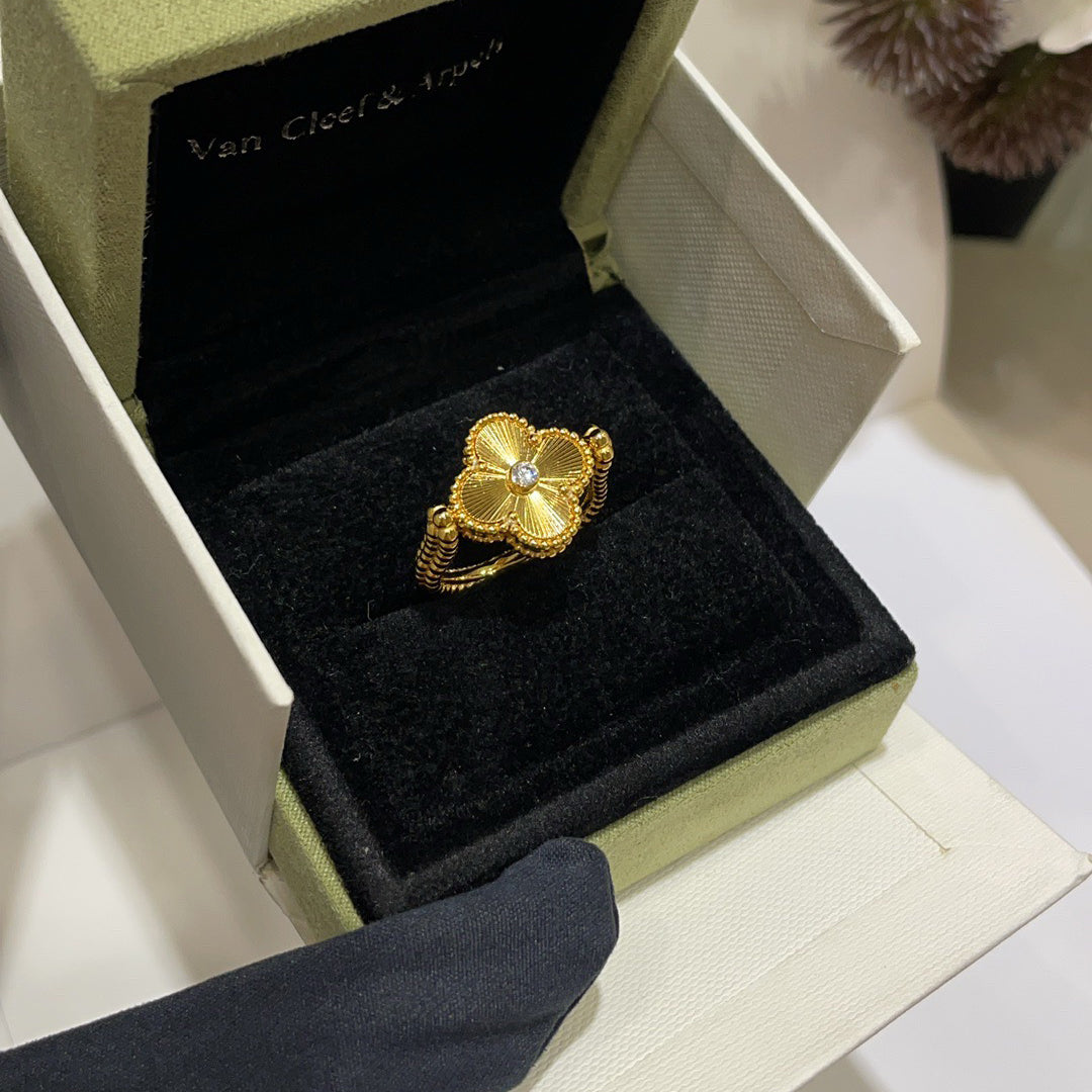 [Max Jewelry ]CLOVER RIVERSIBLE BLUE AGATE RING
