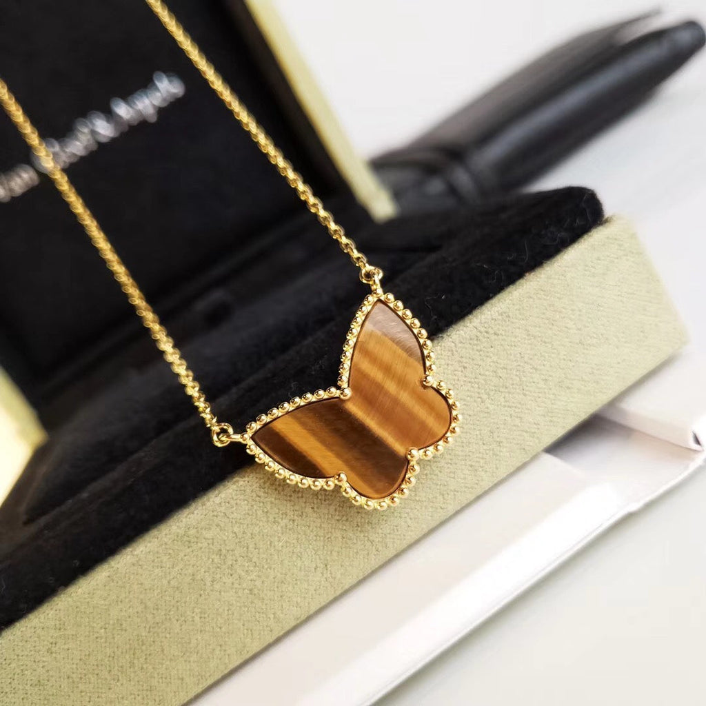 [Plus&Max] TIGER__ EYE BUTTERFLY NECKLACE