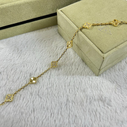 [Max Jewelry ]CLOVER 6 MOTIF DIAMOND LASER BRACELET
