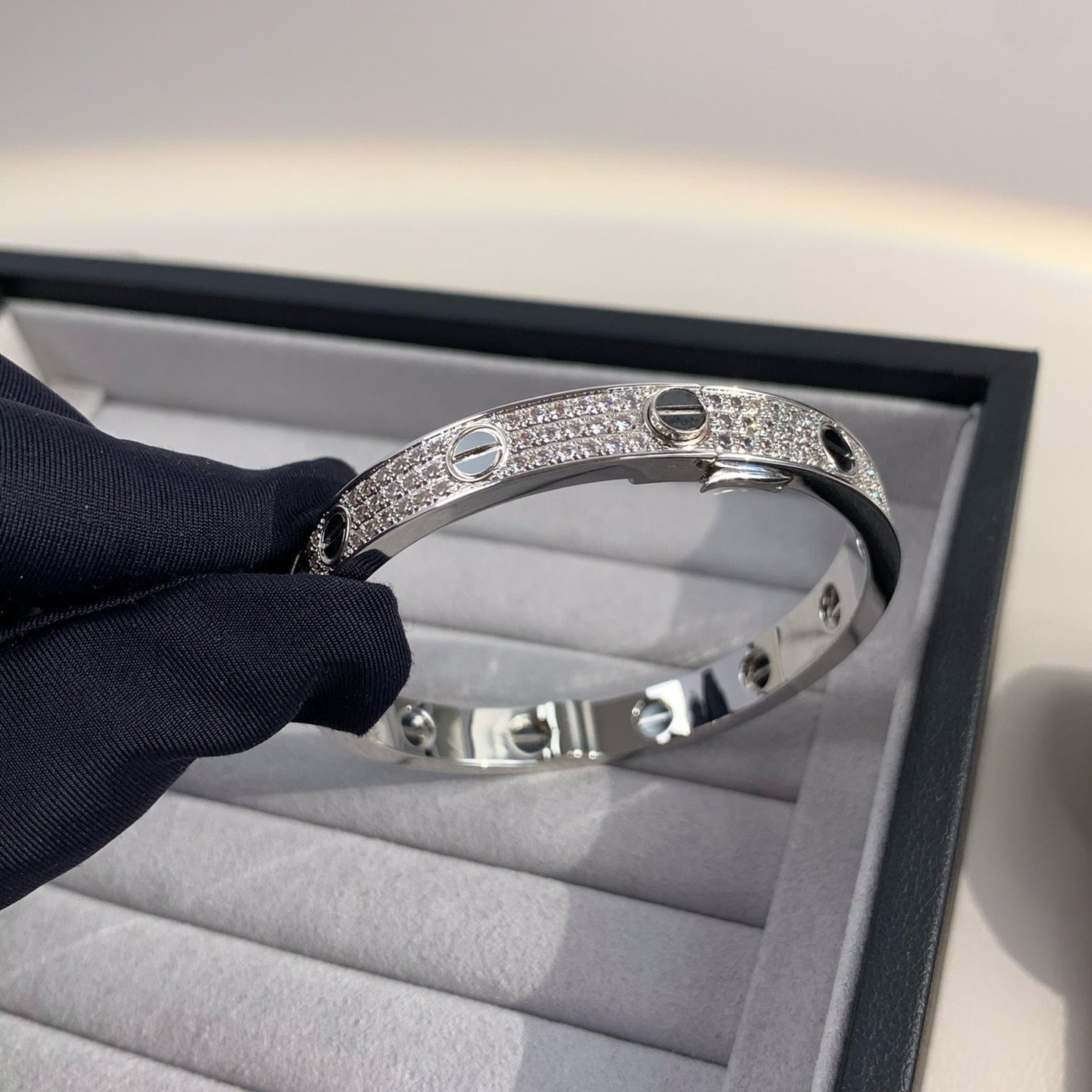 [Max Jewelry ]LOVE BRACELET 6.1MM DIAMOND-PAVED CERAMIC