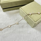 [Plus&Max]CLOVER 6 MOTIF WHITE MOP BRACELET