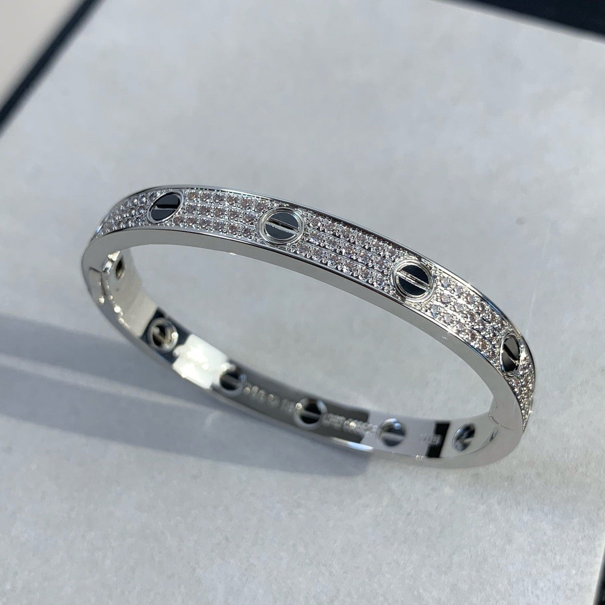 [Plus&Max]LOVE BRACELET 6.1MM DIAMOND-PAVED CERAMIC