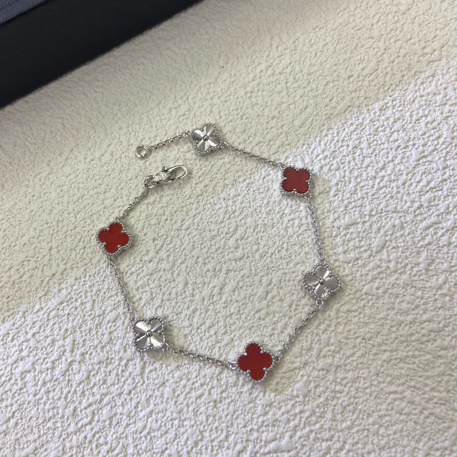 [Max Jewelry ]CLOVER 6 MOTIF RED AGATE LASER BRACELET