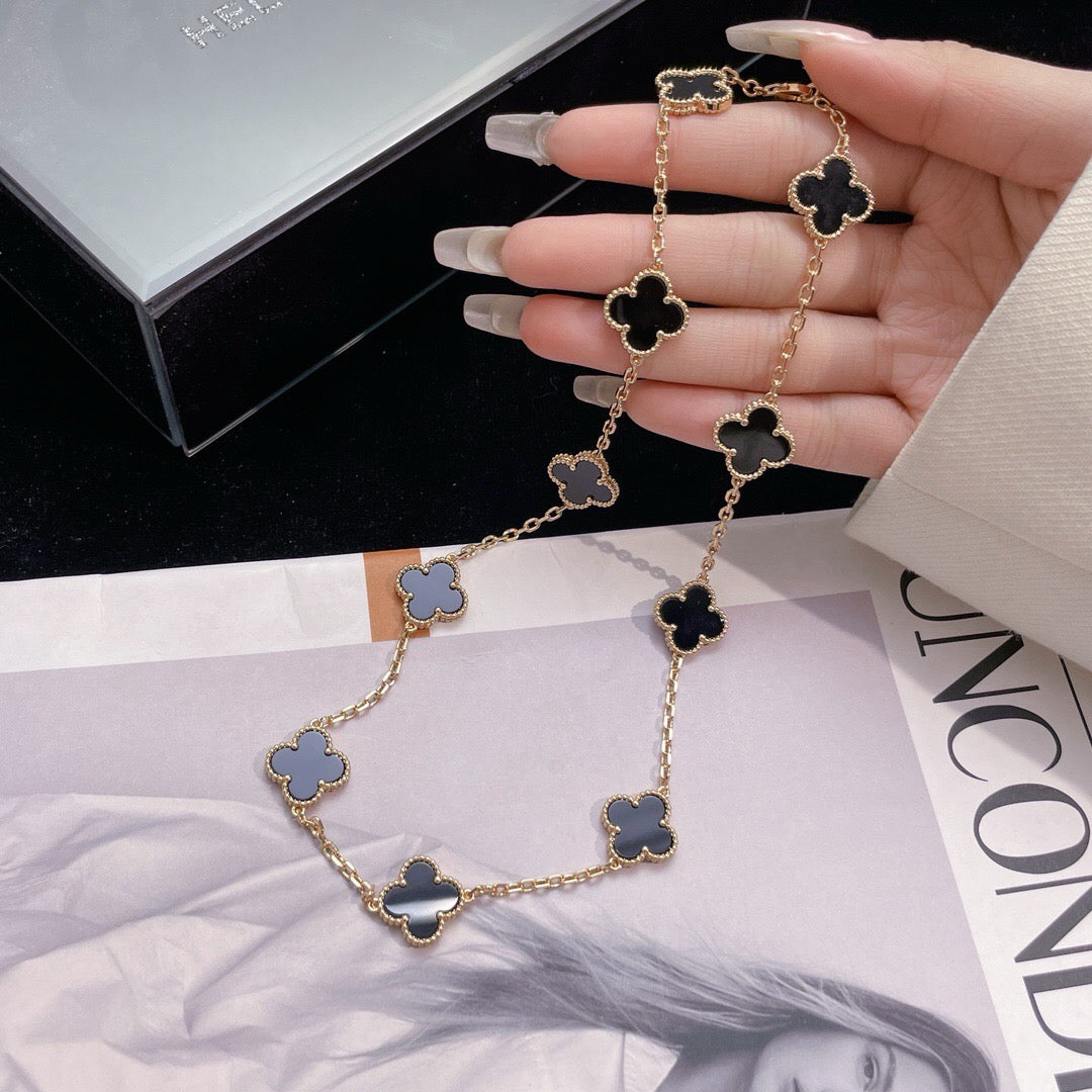 [Max Jewelry ]CLOVER 10 MOTIFS ONYX NECKLACE