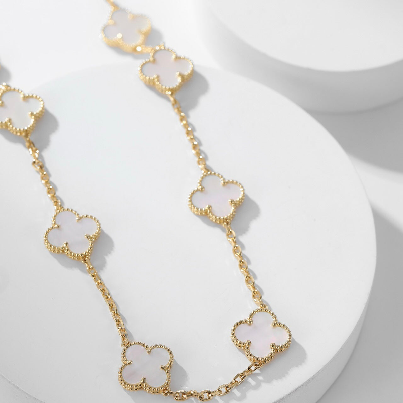 [Max Jewelry ]CLOVER 10 MOTIFS WHITE MOTHER OF PEARL NECKLACE