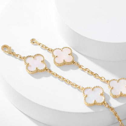 [Max Jewelry ]CLOVER 10 MOTIFS WHITE MOTHER OF PEARL NECKLACE