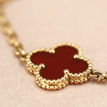 [Max Jewelry ] CLOVER 5 MOTIF RED CORNELIAN BRACELET COLLECTION