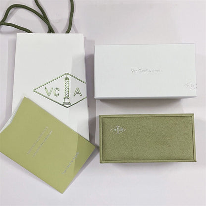 [Max Jewelry ]VA CLOVER BRACELET NECKLACE RING BOX GIFT BAG