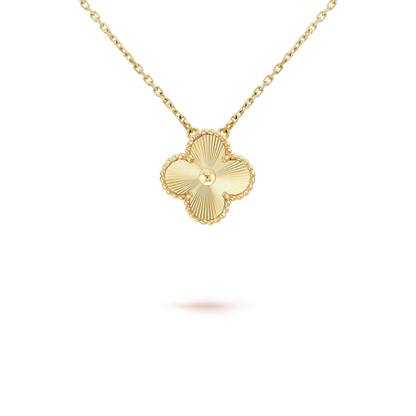 [Max Jewelry ]CLOVER 15MM LASER NECKLACE