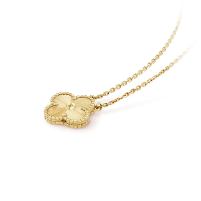 [Max Jewelry ]CLOVER 15MM LASER NECKLACE