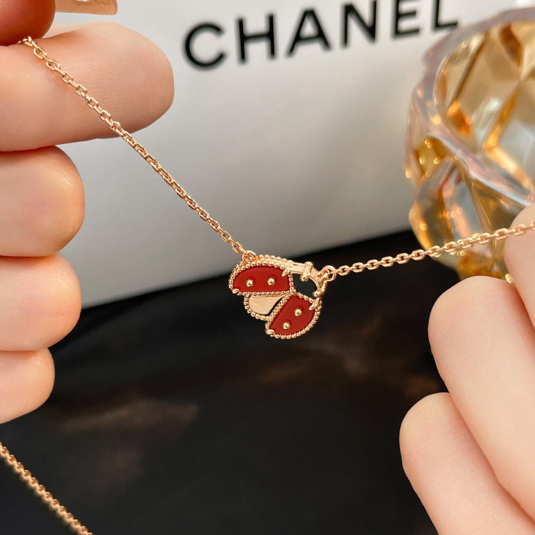[Max Jewelry ]LUCKY  CARNELIANS LADYBUG NECKLACE