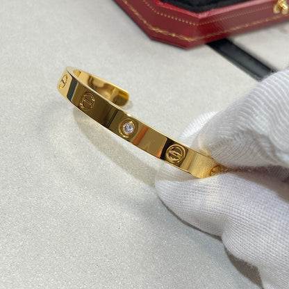 [Max Jewelry ]LOVE BRACELET 6.1MM 1 DIAMOND OPEN CUFF