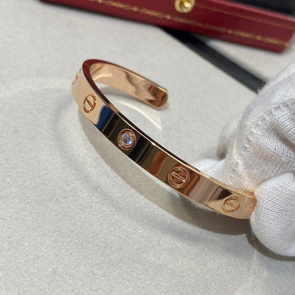 [Max Jewelry ]LOVE BRACELET 6.1MM 1 DIAMOND OPEN CUFF