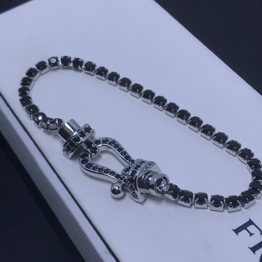 [Max Jewelry ]FORCE  LARGE HORSESHOE FULL DIAMOND TENNIS BRACELET