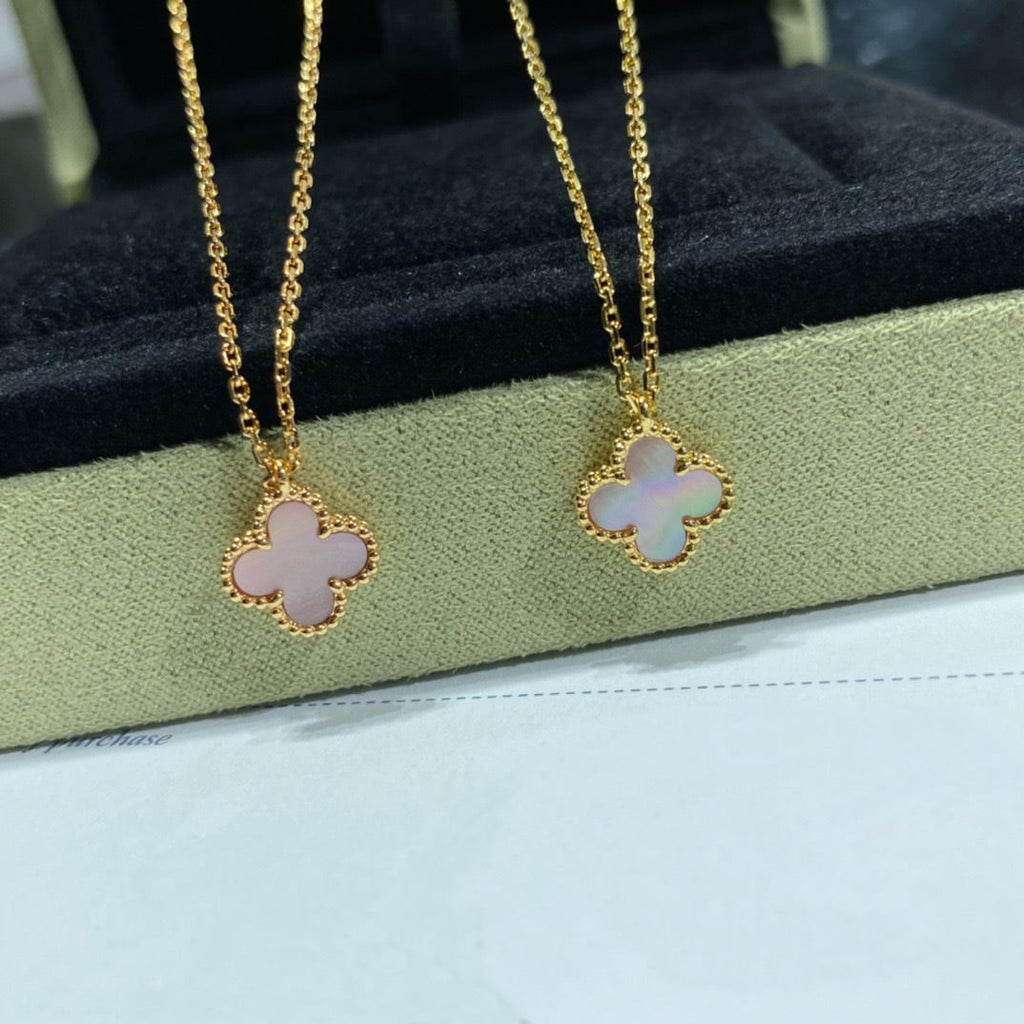 [Plus&Max]CLOVER 9.5MM PINK MOTHER OF PEARL SINGLE FLOWER NECKLACE