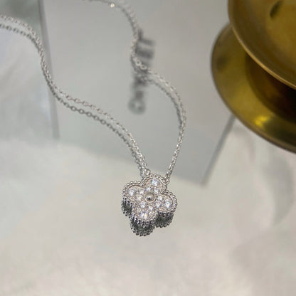 [Max Jewelry ]CLOVER 15MM DIAMOND SINGLE FLOWER NECKLACE
