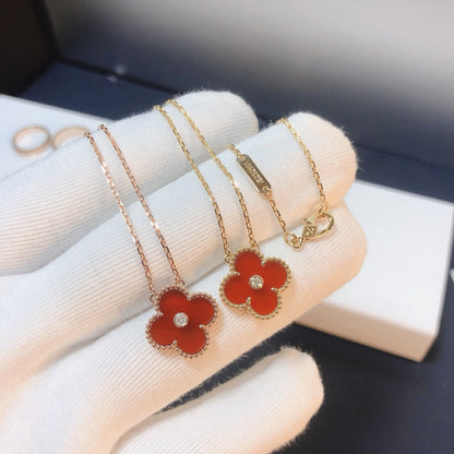 [Max Jewelry ]CLOVER 15MM DIAMOND CARNELIAN NECKLACE