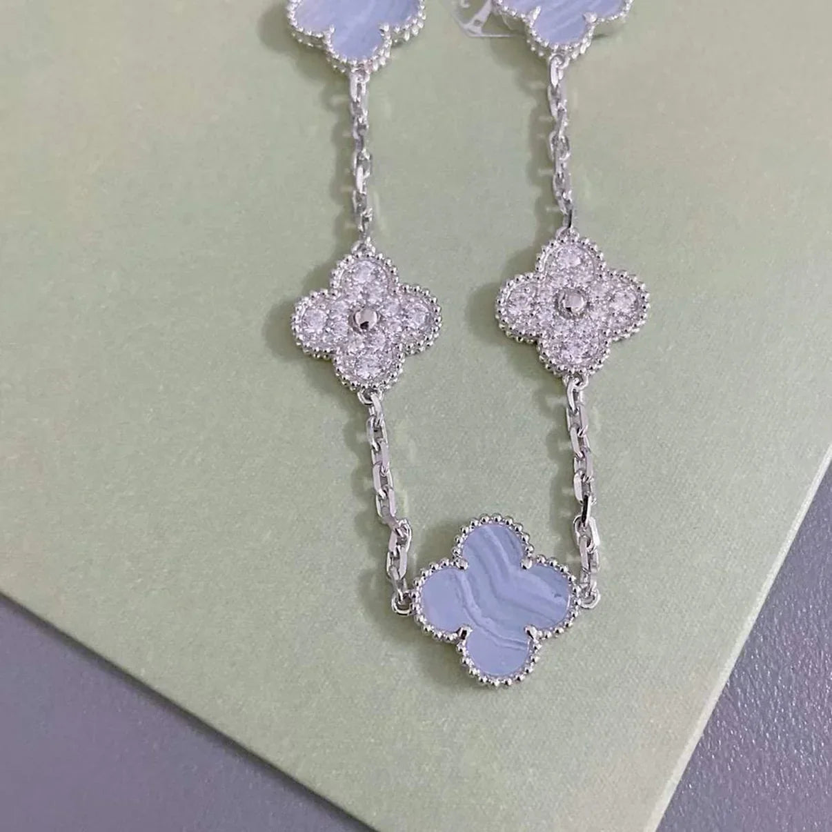 [Max Jewelry ] CLOVER 5 MOTIF PURPLE CHALCEDONY BRACELET COLLECTION