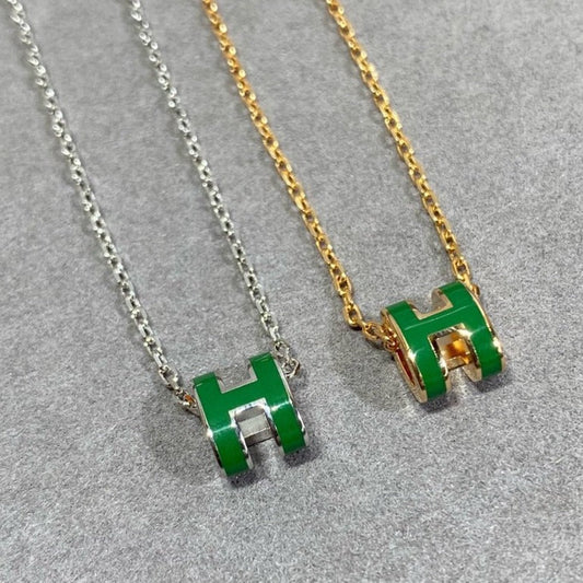 [Max Jewelry ]POP H GREEN NECKLACE SILVER AND GOLD