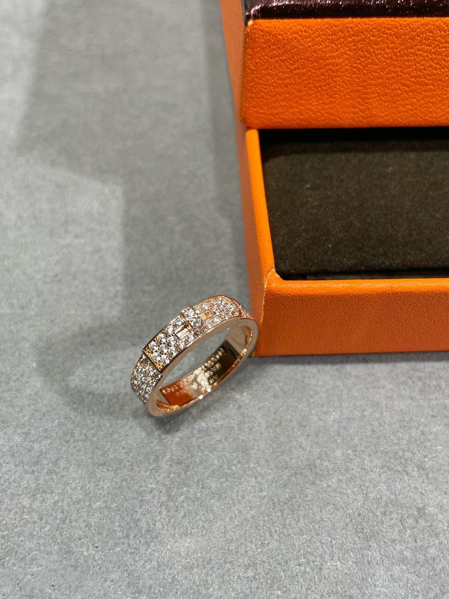 [Max Jewelry ]KELLY PINK GOLD DIAMOND RING