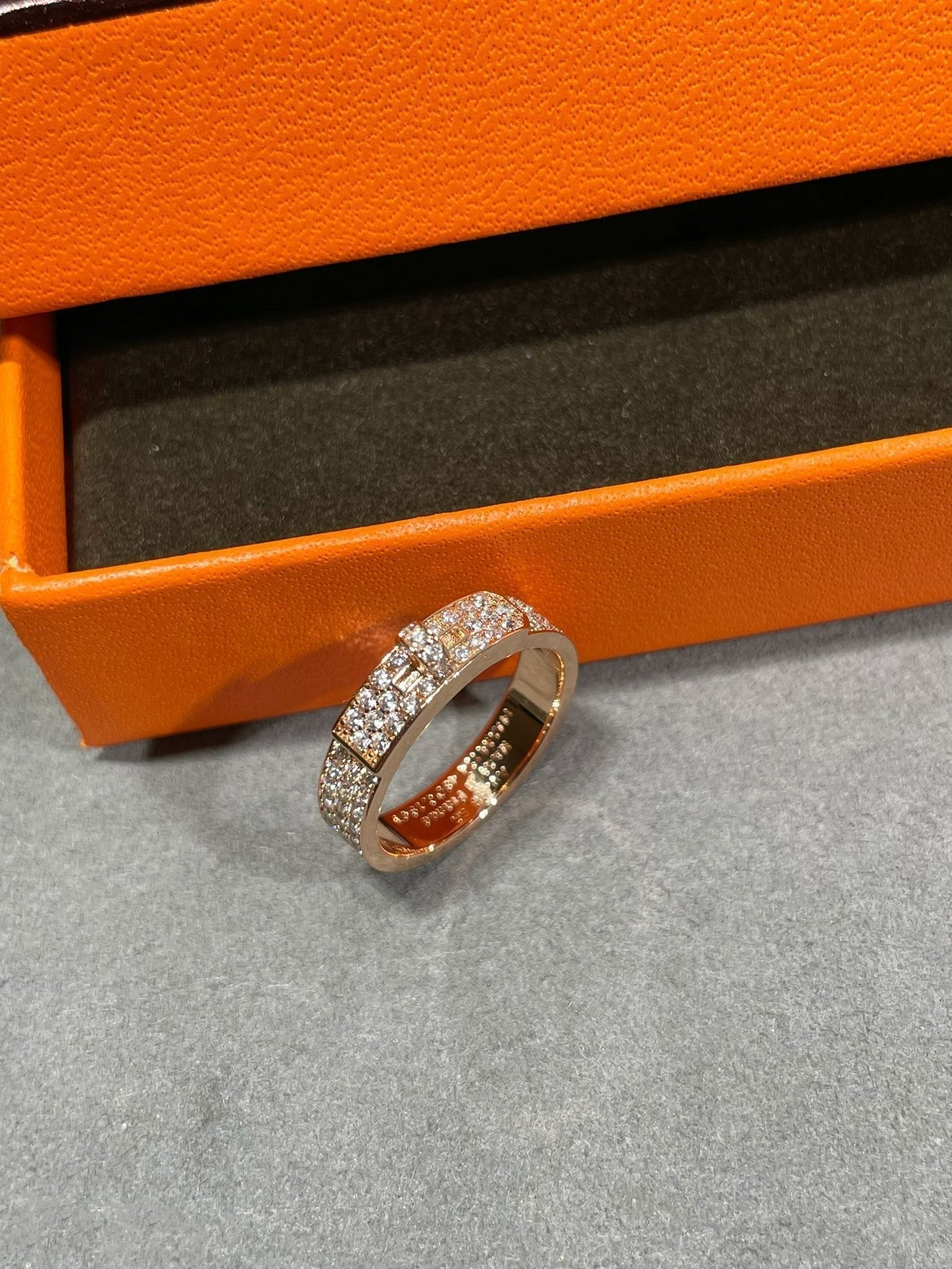 [Max Jewelry ]KELLY PINK GOLD DIAMOND RING