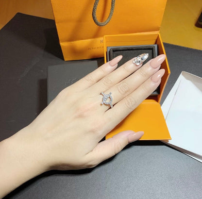 [Max Jewelry ]ECHAPPEE RING SILVER DIAMOND